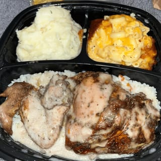 Ms. Ruby's Baked Chicken Dinner