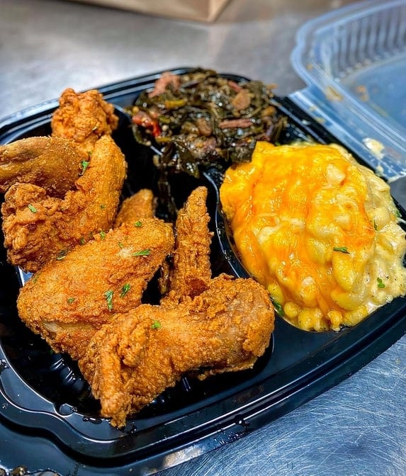 Fried Whole Chicken Wing Dinner.